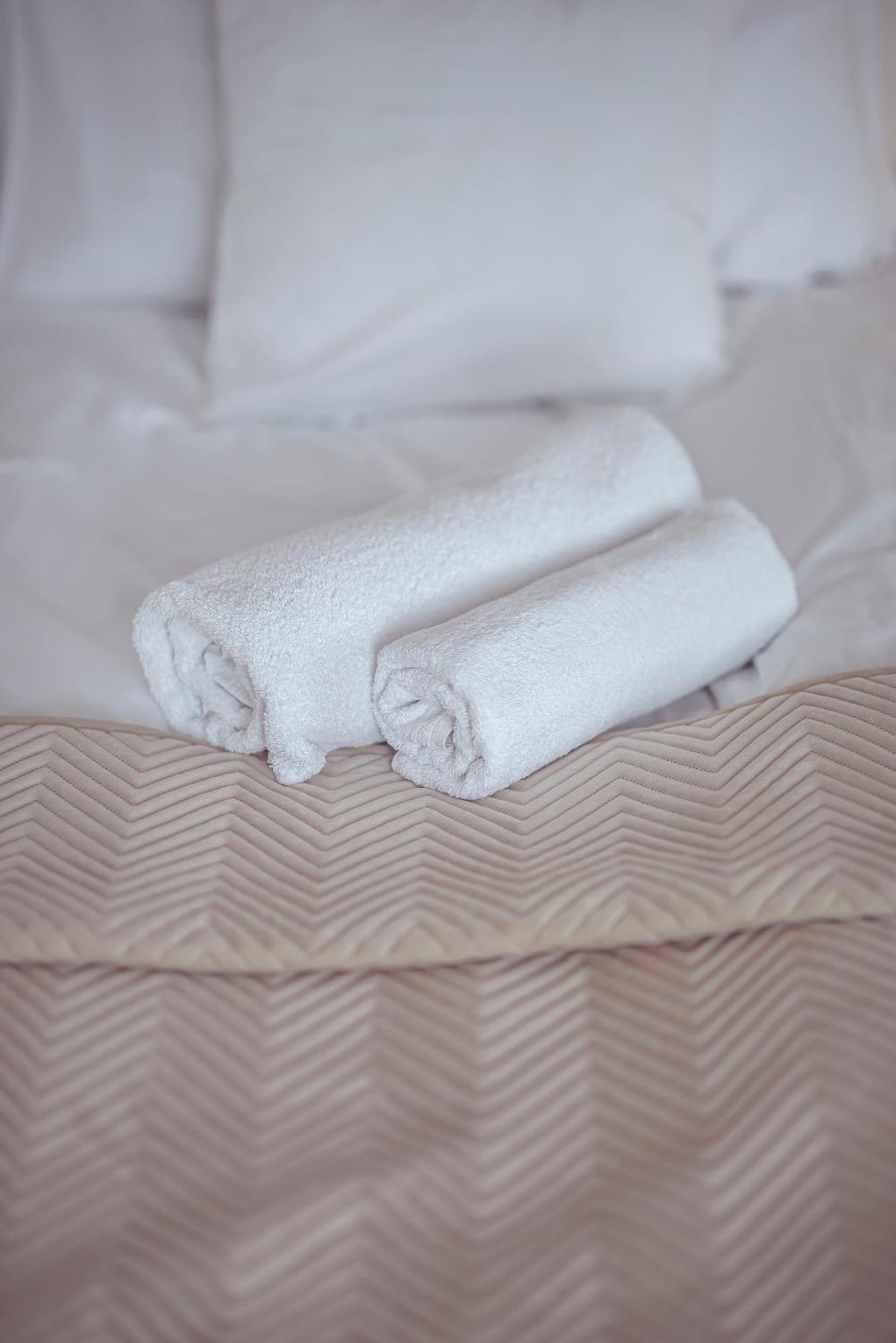 Hotel Maxim 크비드진 외부 사진